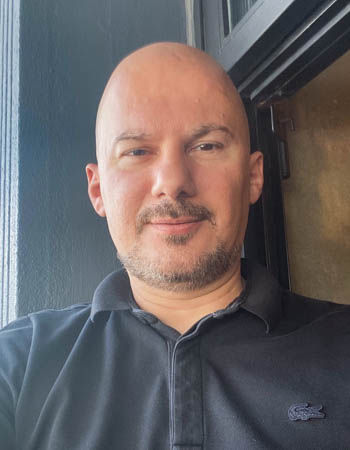 Prof. Dr. ÖZGÜR DİNÇYÜREK